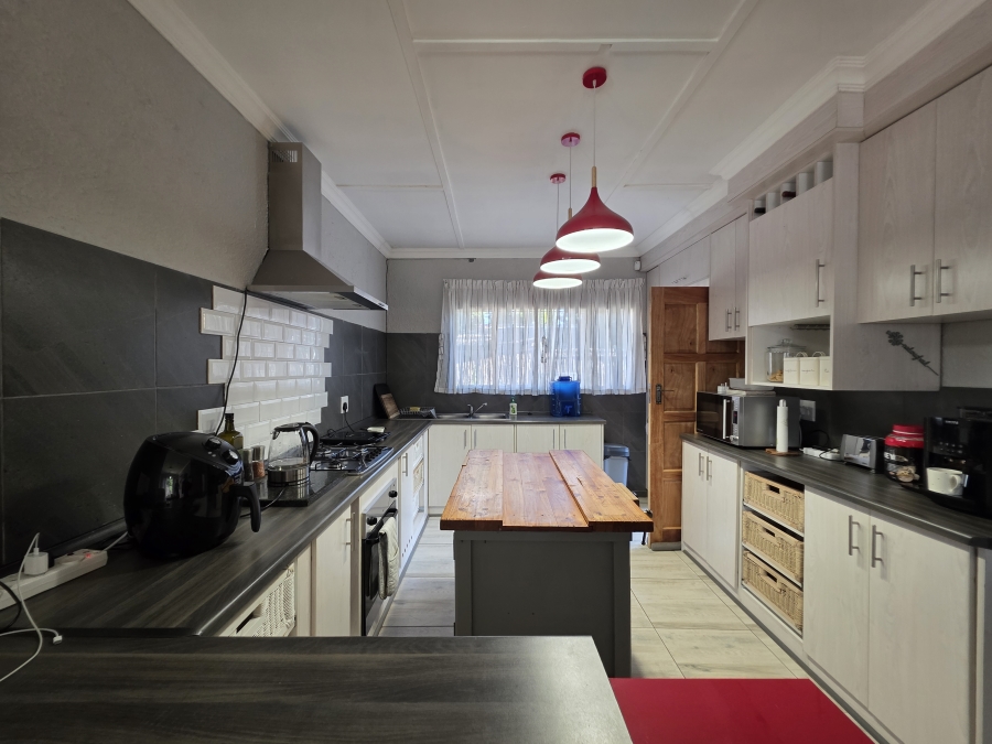 3 Bedroom Property for Sale in Riebeeckstad Free State